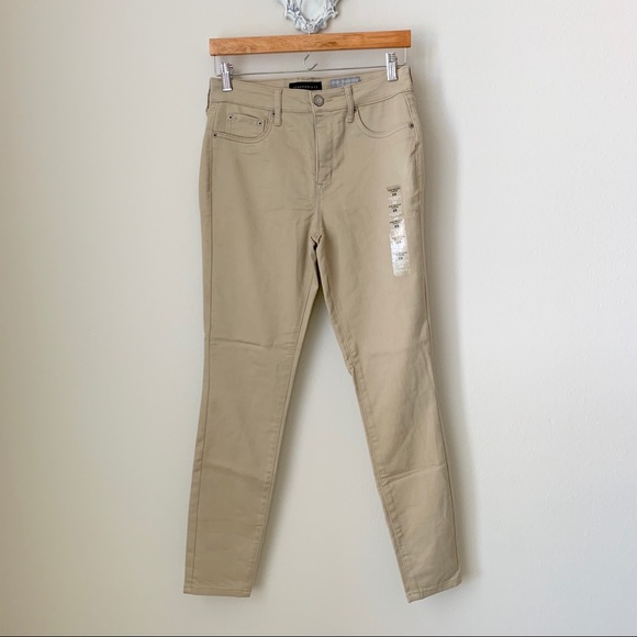 Aeropostale Pants - NWT Aeropostale High Waisted Jegging khaki